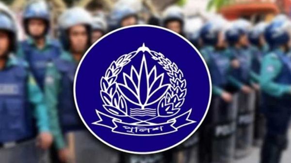 পুলিশের পোশাকে ফের পরিবর্তন, প্রজ্ঞাপন জারি