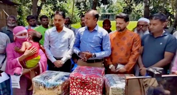 ফরিদপুরে মব সন্ত্রাসে নিহতের এতিম কন্যার পাশে প্রধানমন্ত্রী