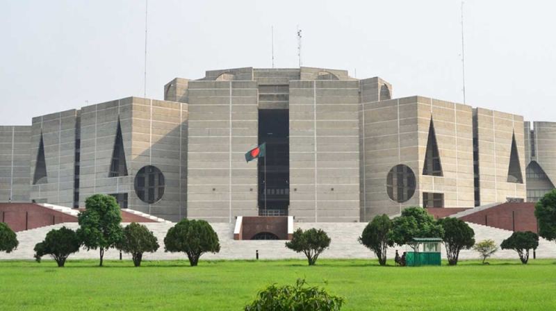জমি দখল ও ভুয়া দলিল করলে ৭ বছরের কারাদণ্ড