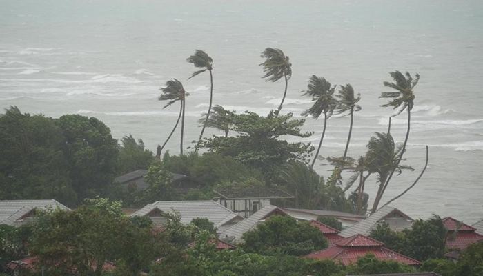 ঘণ্টায় ৪৫ থেকে ৬০ কি.মি. বেগে ঝড়ের পূর্বাভাস