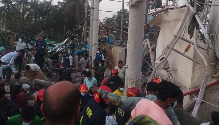 সীতাকুণ্ডে অক্সিজেন প্ল্যান্টে বিস্ফোরণে নিহত ৫