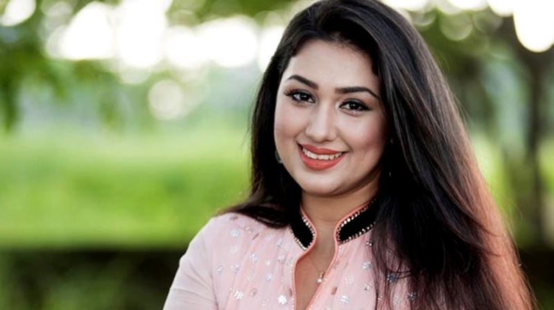 মনোনয়ন ফরম কিনলেন অপু বিশ্বাস
