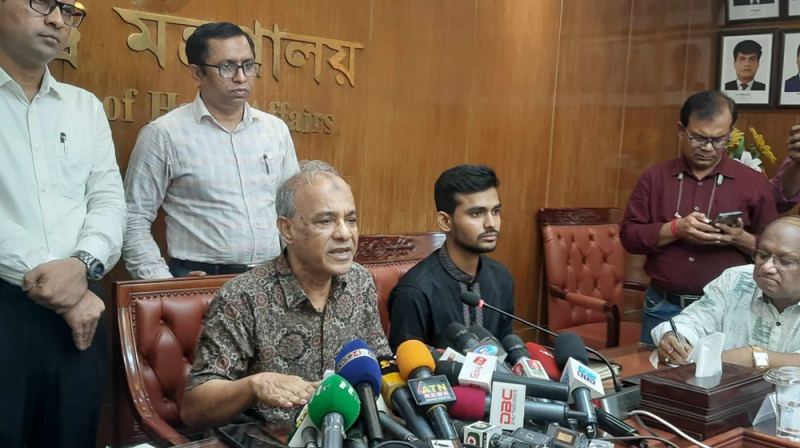 ‘এখনও যোগদান না করা পুলিশ সদস্যদের আইনের আওতায় আনা হবে’