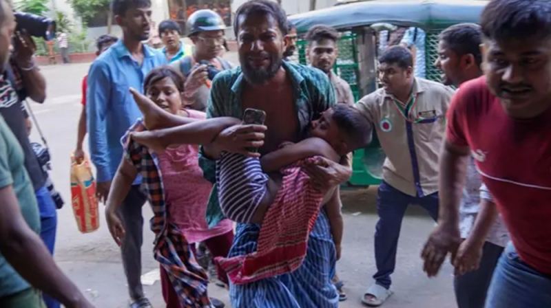 কোটা আন্দোলনের সহিংসতায় একদিনে আরও শতাধিক মৃত্যু