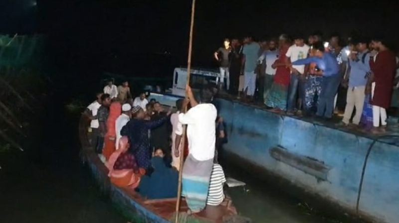 ভৈরবে মেঘনা নদীতে ট্রলারডুবিতে নিহত ১, নিখোঁজ ৬