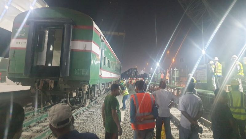 পঞ্চগড় এক্সপ্রেসের বগি লাইনচ্যুত