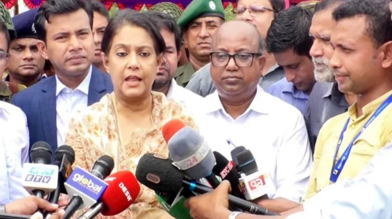ভারতে ইলিশ উপহার হিসেবে নয়, রপ্তানি করা হচ্ছে : পরিবেশ উপদেষ্টা