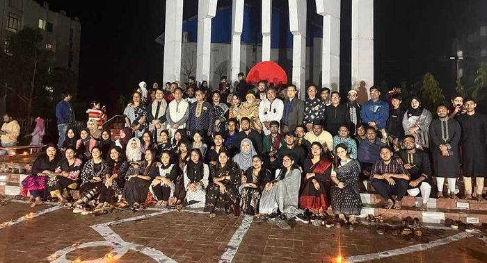 কিশোরগঞ্জে ভাষা শহীদদের স্মরণ করলো চিকিৎসকরা