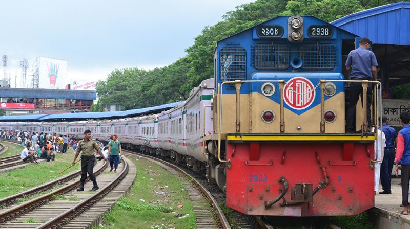 শনিবার থেকে বাড়ছে রেলের ভাড়া, কোন রুটে কত