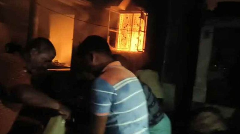 পশ্চিমবঙ্গে আতশবাজির কারখানায় বিস্ফোরণ, ৪ শিশুসহ নিহত ৭