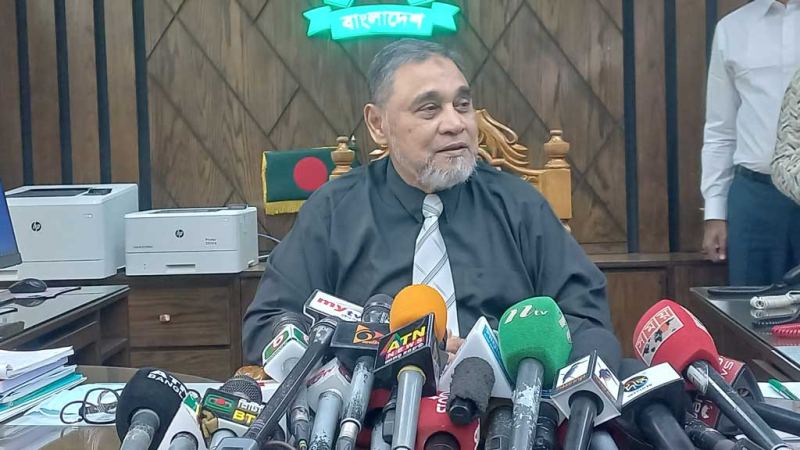 যৌথ ঘোষণায় ভরসা পাচ্ছেন না সিইসি