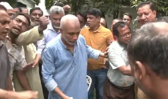 চট্টগ্রামে নির্বাচনী প্রচারণায় হামলা, বিএনপির এমপি প্রার্থী গুলিবিদ্ধ