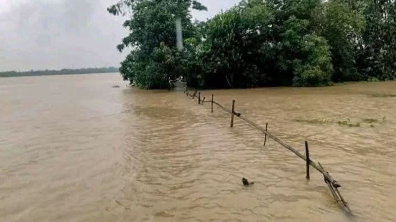 ভারতের ত্রিপুরায় রেড অ্যালার্ট, আতঙ্কে গোমতীর তীরবর্তী লক্ষাধিক মানুষ