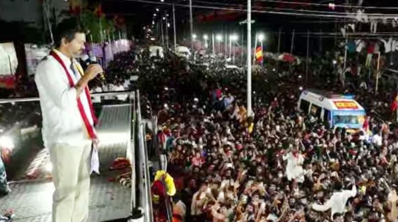 অভিনেতা থালাপতি বিজয়ের র‌্যালিতে পদদলিত হয়ে নিহত অন্তত ৩১