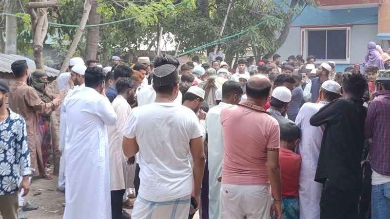 নারায়ণগঞ্জে শিশুসহ ৩ জনের বস্তাবন্দি মরদেহ উদ্ধার