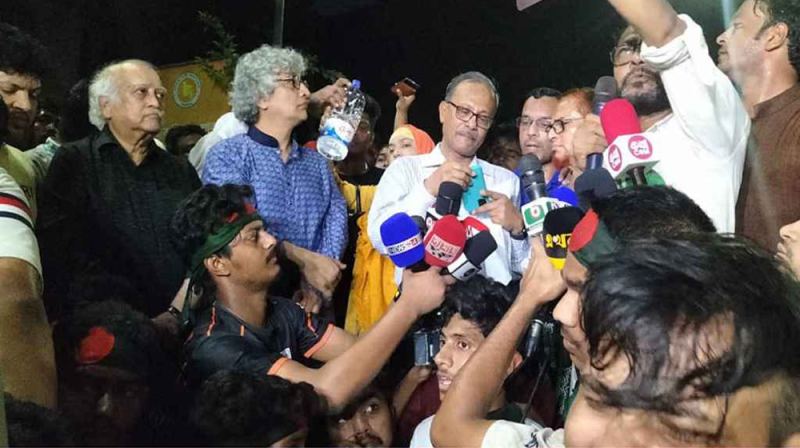 জবি শিক্ষার্থীদের দাবি মেনে নিল সরকার