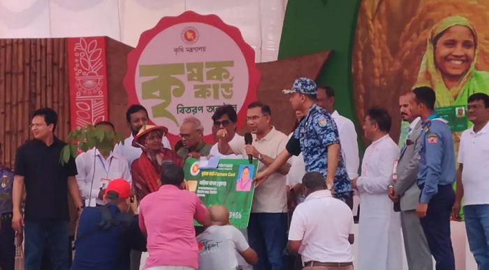 আম-জাম যখন গাছে ধরবে, আমাকে পাঠাবেন : প্রধানমন্ত্রী