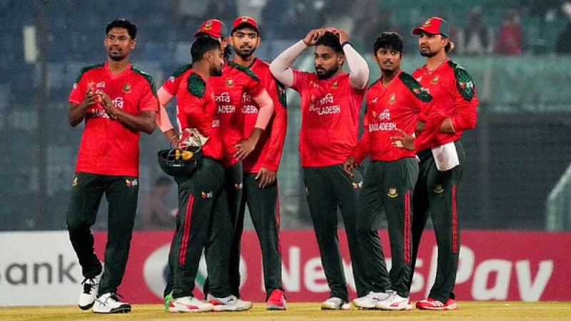 ভারতে না যাওয়ার ব্যাপারে অনড় বাংলাদেশ