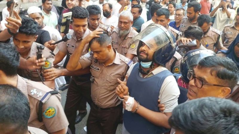 আয়াশ ও রিমির শুনানিতে হট্টগোল-মারামারি, এজলাস ছাড়লেন বিচারক