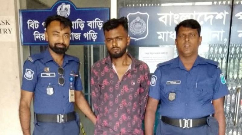 নরসিংদীতে বিষপানে মা ও মেয়ের মৃত্যু, আটক বাবা