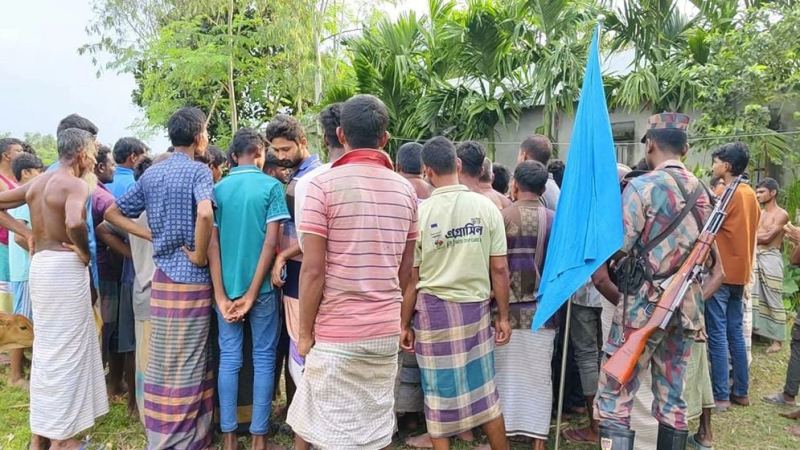 সীমান্তে কৃষকের সঙ্গে ধস্তাধস্তি, রাইফেল ফেলে পালাল বিএসএফ সদস্যরা