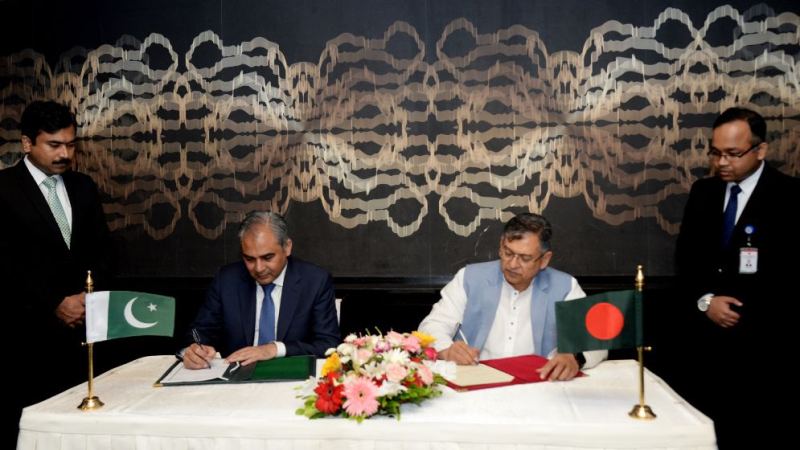 মাদক পাচার রোধে বাংলাদেশ-পাকিস্তানের মধ্যে সমঝোতা স্মারক সই