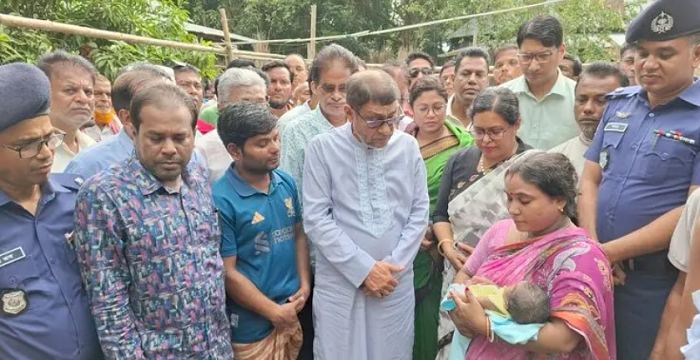 পেটে গজ রেখে সেলাইয়ের ৫৩ দিন পর মৃত্যু, কঠোর ব্যবস্থার আশ্বাস স্বাস্থ্যমন্ত্রীর