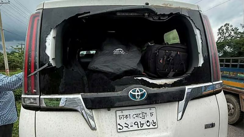 সিলেটে এনসিপি নেতাদের গাড়িবহরে হামলা